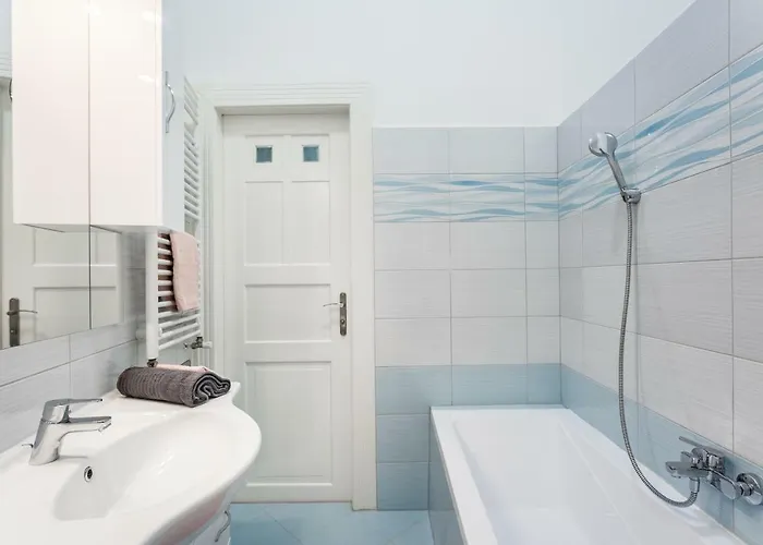 Bpr Turquoise Simplicity Budapešť